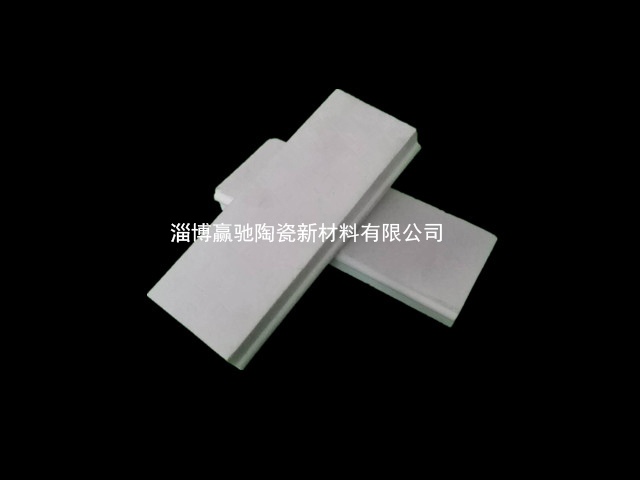 陶瓷托槽板